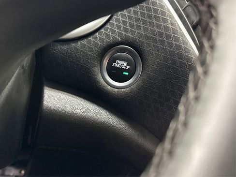 Used 2025 Chevrolet Malibu LT image 29