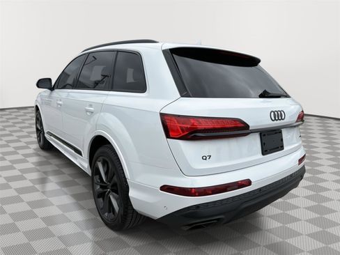 Certified 2025 Audi Q7 3.0T Premium Plus AWD/4WD image 2
