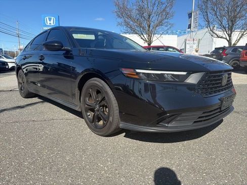 Used 2025 Honda Accord SE image 3