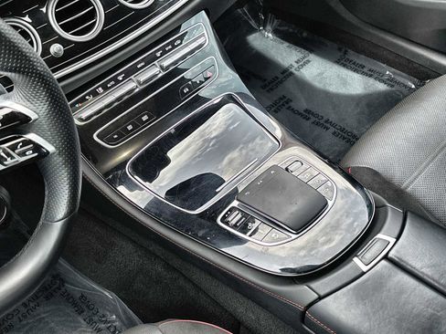 Certified 2022 Mercedes-Benz E 53 AMG 4MATIC Sedan image 21
