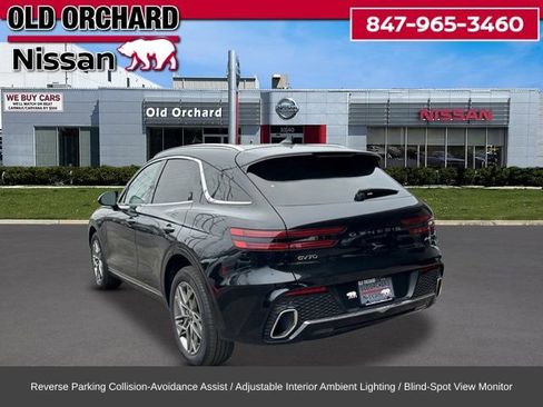 Used 2024 Genesis GV70 2.5T w/ Advanced Package image 9