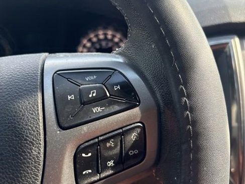 Used 2020 Ford Ranger XLT w/ Equipment Group 302A Luxury AWD/4WD image 12