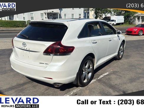 Used 2013 Toyota Venza Limited AWD/4WD image 7