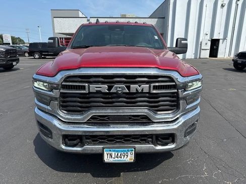 Used 2026 RAM 3500 Big Horn AWD/4WD image 2