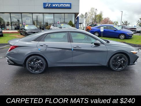 New 2026 Hyundai Elantra SEL Sport Premium FWD image 2