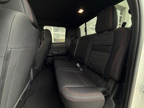 Used 2023 Nissan Frontier PRO-4X w/ Technology Package image 25