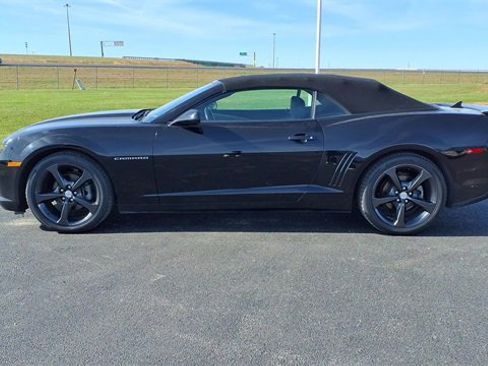 Certified 2015 Chevrolet Camaro LT w/ RS Package image 5