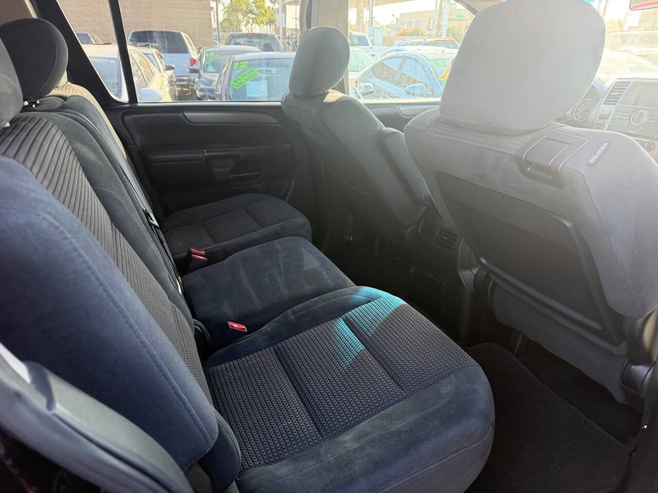 Used 2011 Nissan Armada SV w/ Driver Pkg RWD image 8