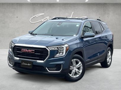 Used 2024 GMC Terrain SLE w/ Driver Convenience Package