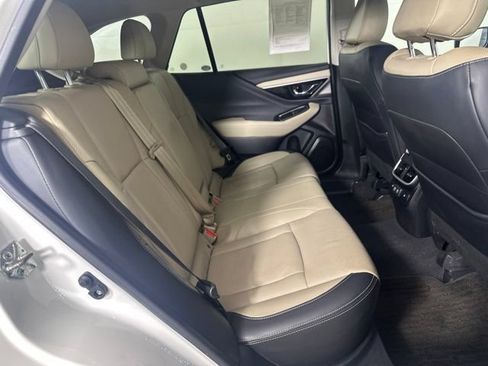 Used 2020 Subaru Outback Limited AWD/4WD image 24