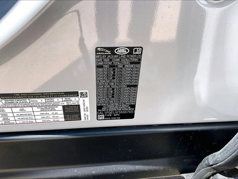 New 2026 Land Rover Range Rover Sport SE AWD/4WD image 13