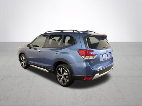 Used 2019 Subaru Forester Touring AWD/4WD image 8
