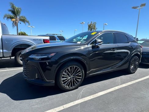 Used 2025 Lexus RX 350 w/ Convenience Package AWD/4WD image 2