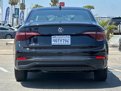 Used 2024 Volkswagen Jetta S FWD image 5
