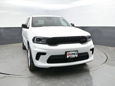 Used 2026 Dodge Durango GT AWD/4WD image 3