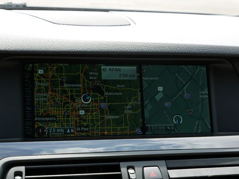 Used 2013 BMW 528i xDrive Sedan AWD/4WD image 22