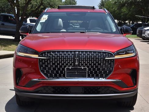 New 2026 Lincoln Aviator Reserve w/ Illumination Package AWD/4WD image 2
