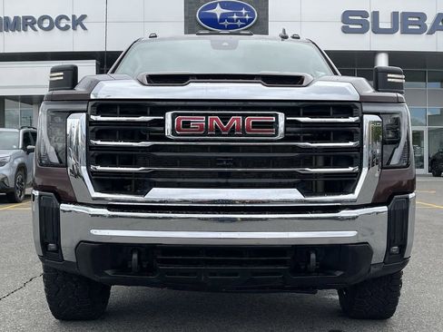 Used 2024 GMC Sierra 2500 SLE AWD/4WD image 14