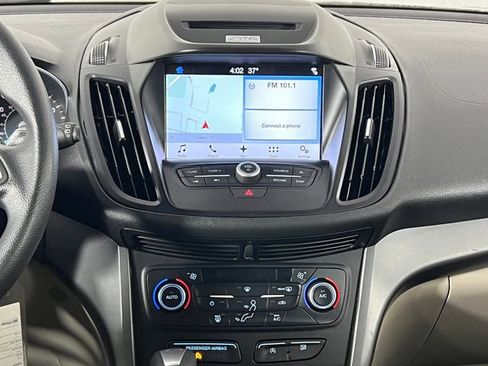 Used 2017 Ford Escape SE w/ Equipment Group 201A image 28