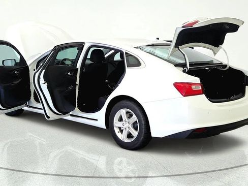 Used 2024 Chevrolet Malibu LT FWD image 10