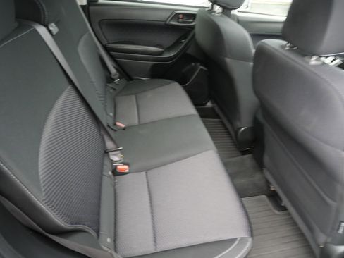 Used 2017 Subaru Forester 2.5i Premium w/ All-Weather Package image 23