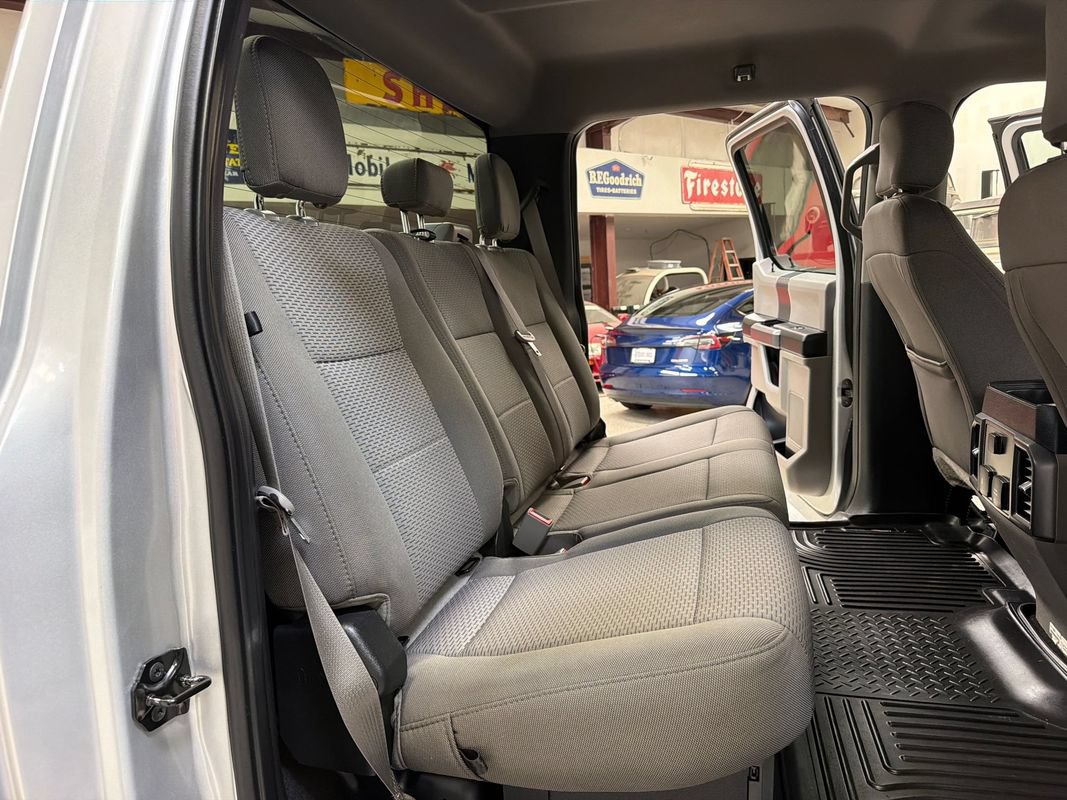 Used 2019 Ford F250 XLT w/ XLT Premium Package AWD/4WD image 41