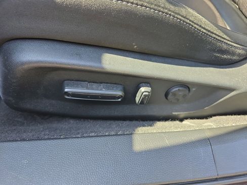 Used 2020 Honda Accord EX image 17