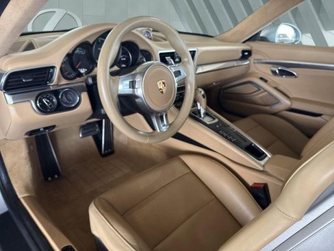 Used 2014 Porsche 911 Turbo image 11