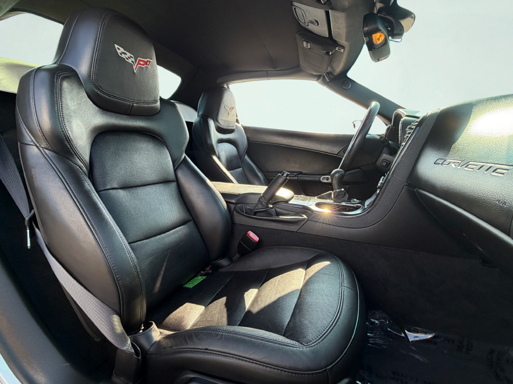 Used 2012 Chevrolet Corvette Grand Sport w/ 3LT Preferred Equipment Group RWD image 38