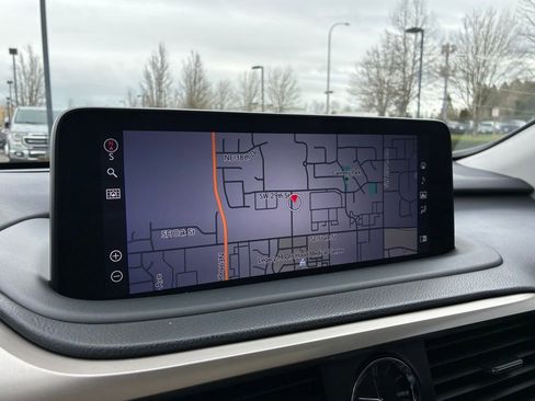 Used 2020 Lexus RX 450hL AWD w/ Premium Package image 17