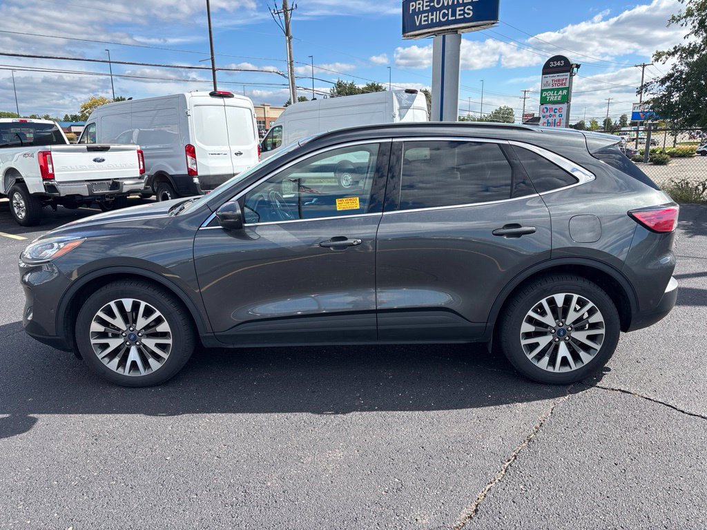 Used 2020 Ford Escape Titanium AWD/4WD image 8