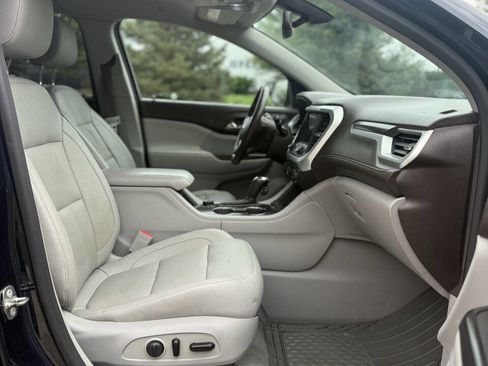 Used 2017 GMC Acadia SLT image 20