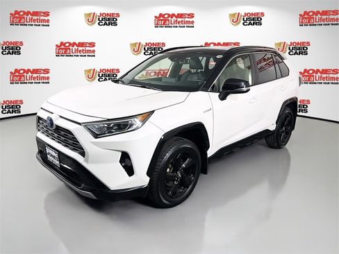 Certified 2019 Toyota RAV4 XSE image 14