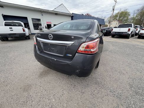 Used 2013 Nissan Altima 2.5 S FWD image 40