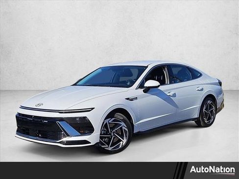 New 2026 Hyundai Sonata SEL image 1