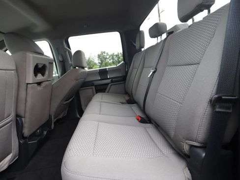 Used 2022 Ford F250 XLT w/ FX4 Off-Road Package AWD/4WD image 9