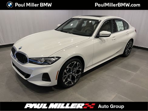 New 2026 BMW 330i xDrive 330i xDrive w/ Premium Package image 1