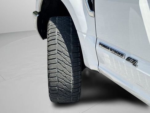 Used 2018 Ford F250 Lariat w/ Lariat Ultimate Package AWD/4WD image 50