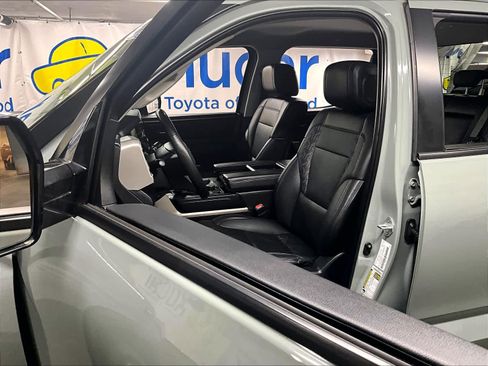 Used 2024 Toyota Tundra SR5 image 10