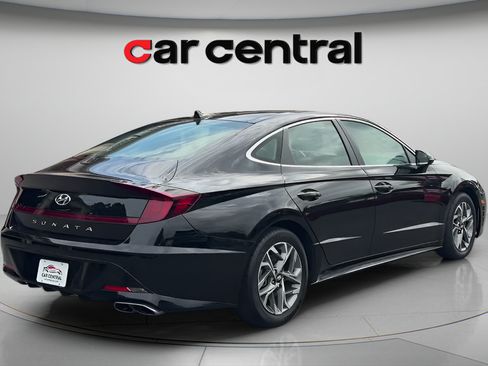 Used 2023 Hyundai Sonata SEL w/ Convenience Package FWD image 6