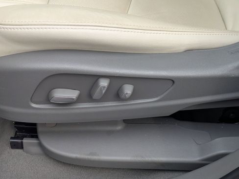 Used 2019 Cadillac XT5 Premium Luxury w/ Driver Assist Package image 14