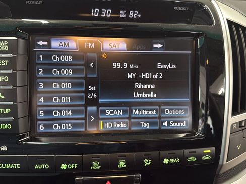Used 2013 Toyota Land Cruiser AWD/4WD image 21