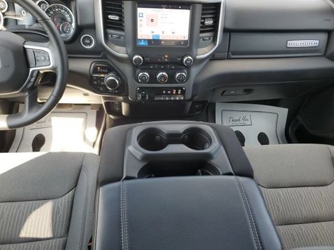 Used 2023 RAM 1500 Big Horn AWD/4WD image 21