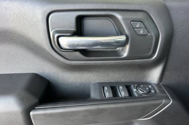 New 2026 Chevrolet Silverado 1500 Custom w/ LPO, Dark Essentials Package RWD image 11