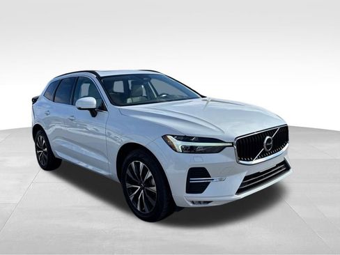 Certified 2023 Volvo XC60 B5 Core w/ Climate Package image 32