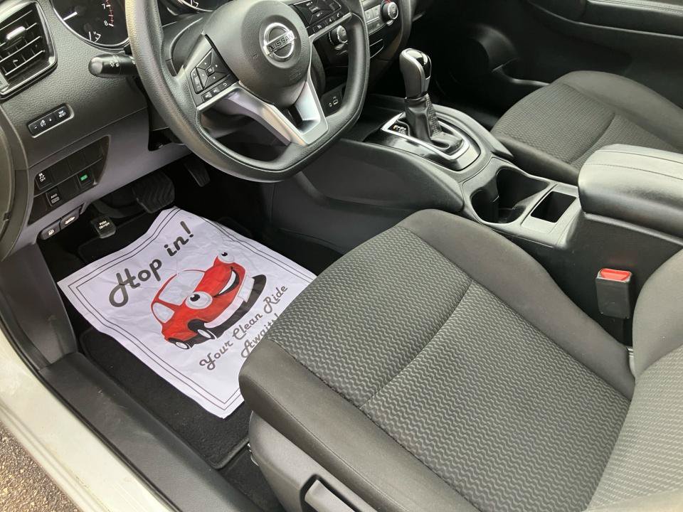 Used 2019 Nissan Rogue Sport S AWD/4WD image 34