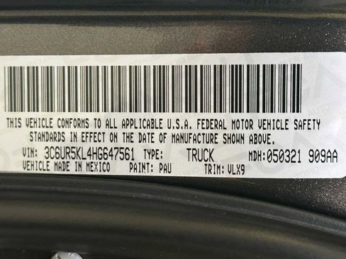 Used 2017 RAM 2500 Laramie image 33