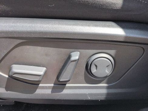 Certified 2025 Hyundai Tucson SEL FWD image 16