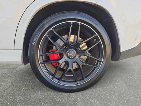 Used 2022 Mercedes-Benz GLE 53 AMG 4MATIC image 32