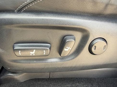 Used 2016 Toyota 4Runner Limited image 27